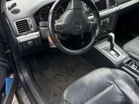 Gebraucht Opel Signum Business 150 PS (110 kW) 2007 Schwarz Kleinwagen