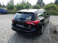 Gebraucht Ford Focus Cool & Connect 120 PS (88 kW) 2019 Schwarz Limousine
