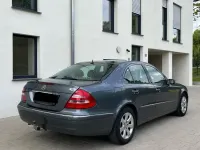 Używany Mercedes E280 Elegance 190 KM (139 kW) 2005 Szary Sedan/Limuzyna