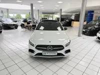 Gebraucht Mercedes A200 AMG 163 PS (119 kW) 2023 Digitalweiss  metalliclack Limousine