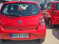 Gebraucht Renault Twingo Authentique 75 PS (55 kW) 2011 Rot Kleinwagen