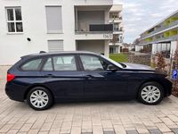 Gebraucht BMW 320 184 PS (135 kW) 2014 Blau Kombi