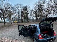 Gebraucht Renault Clio II 63 PS (46 kW) 2008 Blau Kleinwagen