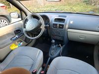 Gebraucht Renault Clio II 75 PS (55 kW) 2001 Limousine