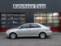 Gebraucht Toyota Avensis 129 PS (94 kW) 2003 Silver metallic (metallic) Kleinwagen