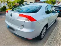 Gebraucht Renault Laguna III 140 PS (102 kW) 2008 Silber Limousine