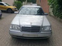 Gebraucht Mercedes C180 Elegance 90 PS (66 kW) 1996 Silber Limousine