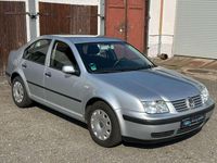 Gebraucht VW Bora 116 PS (85 kW) 2002 Silber Limousine