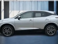 Gebraucht Nissan Qashqai Tekna 158 PS (116 kW) 2024 Silber SUV