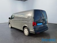 Gebraucht VW Transporter 150 PS (110 kW) 2024 Pure grey (grau) Van