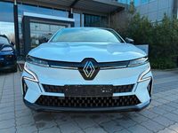 Gebraucht Renault Megane E-Tech Equilibre 160 kW (218 PS) 2022 Weiß Limousine