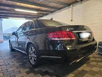Gebraucht Mercedes E400 Avantgarde 333 PS (244 kW) 2013 Schwarz Limousine