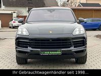 Second-hand Porsche Cayenne 340 CP (250 kW) 2020 Negru SUV