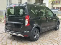 Gebraucht Dacia Dokker Stepway 90 PS (66 kW) 2017 Schwarz Van / Kleinbus