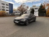 Gebraucht Volvo S60 R-Design 250 PS (183 kW) 2019 Blau Limousine