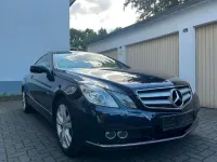 Gebraucht Mercedes E250 204 PS (150 kW) 2009 Blau Coupé