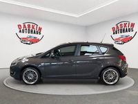 Gebraucht Opel Astra Active 140 PS (102 kW) 2013 Grau Limousine