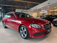 Gebraucht Mercedes E300 245 PS (180 kW) 2019 Rot Limousine