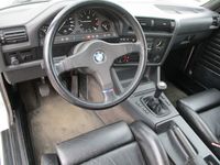 Gebraucht BMW 325 Cabriolet 171 PS (125 kW) 1986 Alpinweiß Cabrio
