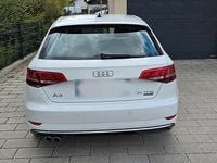 Second-hand Audi A3 Design 190 CP (139 kW) 2019 Alb Berlinǎ