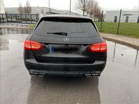Gebraucht Mercedes C180 156 PS (114 kW) 2017 Schwarz Kombi