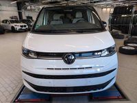 Second-hand VW Multivan Edition 150 CP (110 kW) 2024 Alb Monovolum