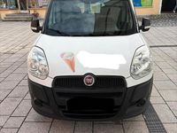 Gebraucht Fiat Doblò 90 PS (66 kW) 2013 Weiß Van / Kleinbus