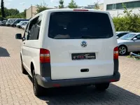 Gebraucht VW Caravelle 102 PS (75 kW) 2007 Grauweiß r9002 Van