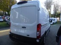 Gebraucht Ford Transit Trend 131 PS (96 kW) 2022 Frostweiss Van