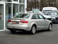 Gebraucht Audi A4 Attraction 150 PS (110 kW) 2016 Silber Limousine