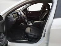 Gebraucht BMW 118 Sport Line 140 PS (102 kW) 2019 Weiß Kleinwagen