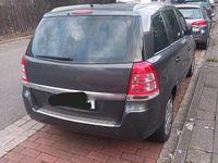 Gebraucht Opel Zafira 140 PS (102 kW) 2012 Grau Van / Kleinbus