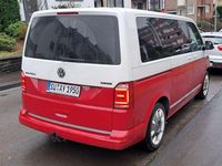 Gebraucht VW Caravelle 199 PS (146 kW) 2019 Rot Van / Kleinbus