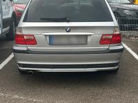 Gebraucht BMW 318 143 PS (105 kW) 2004 Silber Kombi