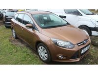 Gebraucht Ford Focus Ambiente 101 PS (74 kW) 2014 Braun (metallic) Kombi