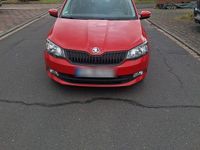 Gebraucht Skoda Fabia Ambition 60 PS (44 kW) 2017 Rot Kleinwagen