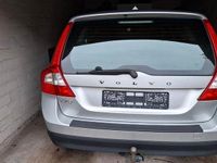 Brugt Volvo V70 145 HK (106 kW) 2009 Sølv Stationcar