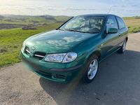 Gebraucht Nissan Almera 90 PS (66 kW) 2001 Grün Kleinwagen