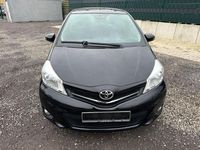 Gebraucht Toyota Yaris Cool 69 PS (50 kW) 2013 Schwarz Kleinwagen