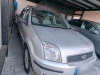 Second-hand Ford Fusion 80 CP (58 kW) 2003 Argintiu Hatchback