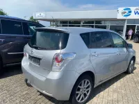 Gebraucht Toyota Verso Executive 177 PS (130 kW) 2009 Silber Van / Kleinbus