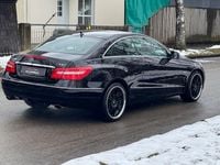 Gebraucht Mercedes E350 292 PS (214 kW) 2009 Schwarz Coupé