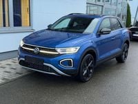 Neu VW T-Roc Style 150 PS (110 kW) 2026 Ravennablau metallic SUV