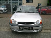 Gebraucht Ford Fiesta 60 PS (44 kW) 2000 Silber Kleinwagen