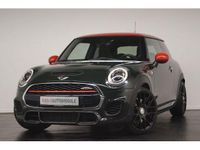 Gebraucht Mini John Cooper Works Coupé 231 PS (169 kW) 2018 Rebel green Coupé