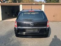 Usata Opel Astra 90 CV (66 kW) 2006 Nero Station wagon
