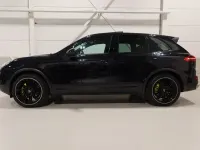 Gebraucht Porsche Cayenne S E-Hybrid 333 PS (244 kW) 2015 Schwarz SUV