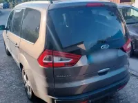 Gebraucht Ford Galaxy 163 PS (119 kW) 2012 Silber Van / Kleinbus