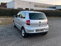 Gebraucht VW Fox 75 PS (55 kW) 2009 Silber Kleinwagen