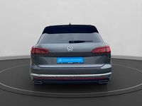 Gebraucht VW Touareg Basis 286 PS (210 kW) 2019 Grau SUV